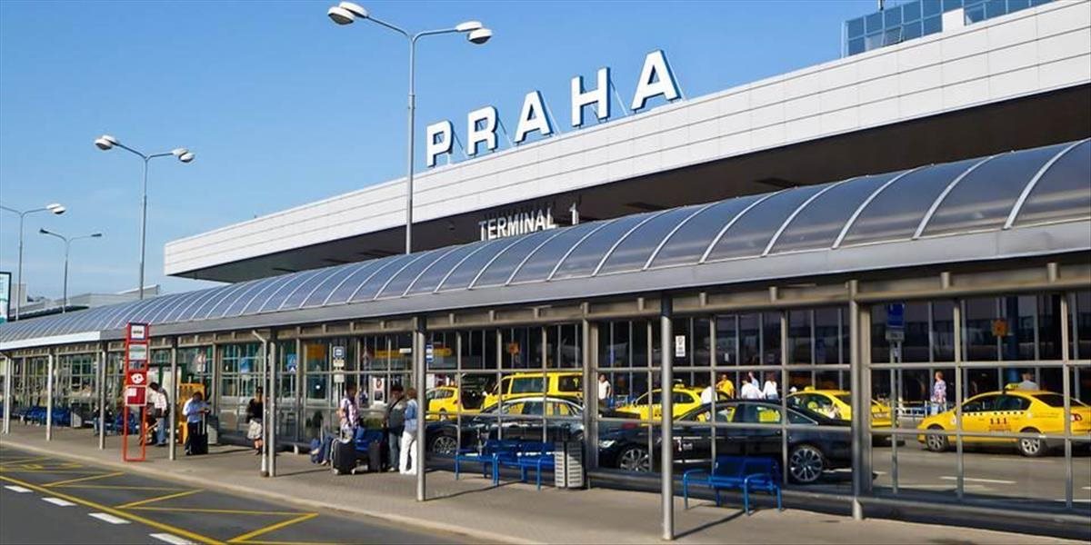 Pražské letisko začína kontrolovať v batožinách stopy po výbušninách