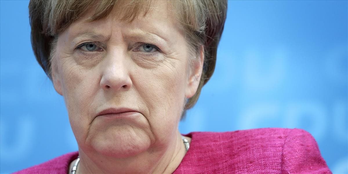 Merkelová signalizuje tvrdší prístup v rokovaniach o brexite