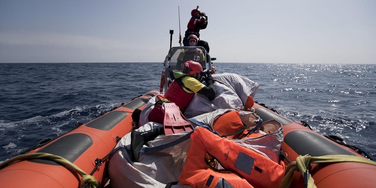 V Stredozemnom mori opäť zachránili migrantov