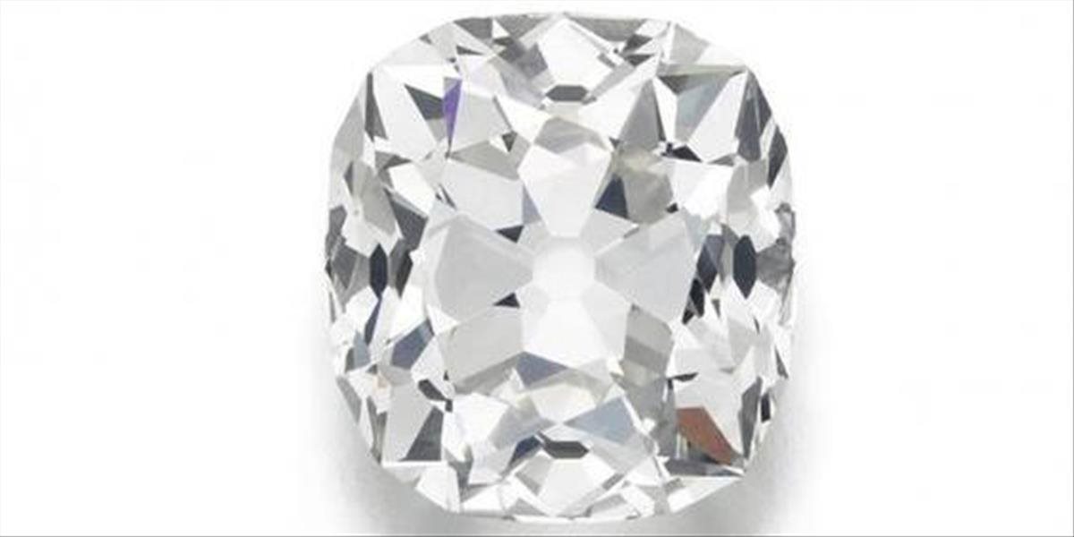 Budú dražiť 26-karátový diamantový prsteň, ktorý majiteľka kúpila na blšom trhu