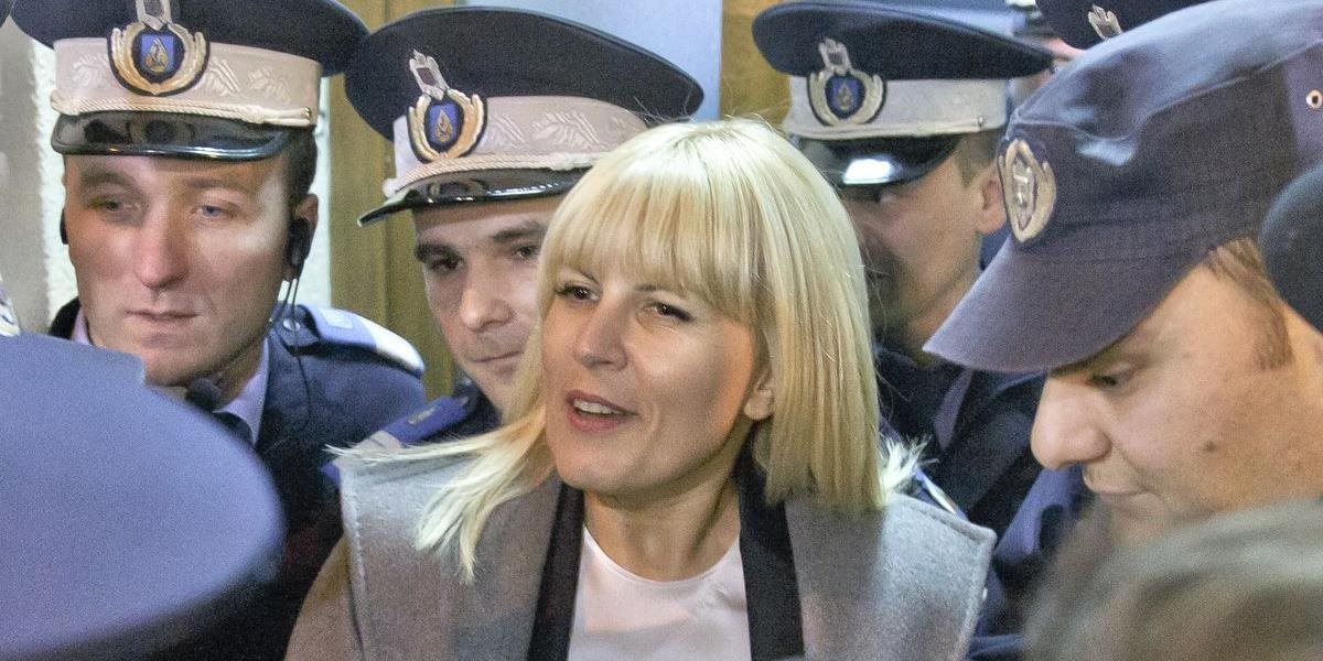 Dcéru rumunského exprezidenta Basesca čaká súd pre obvinenia z korupcie