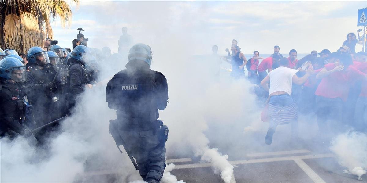 Polícia na Sicílii použila slzotvorný plyn na rozohnanie antiglobalistov
