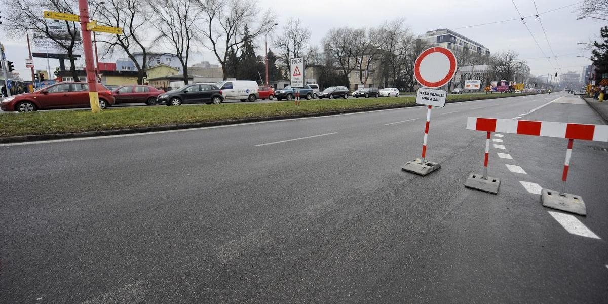 Pre rekonštrukciu nehôd čakajú vodičov v Bratislave dopravné obmedzenia