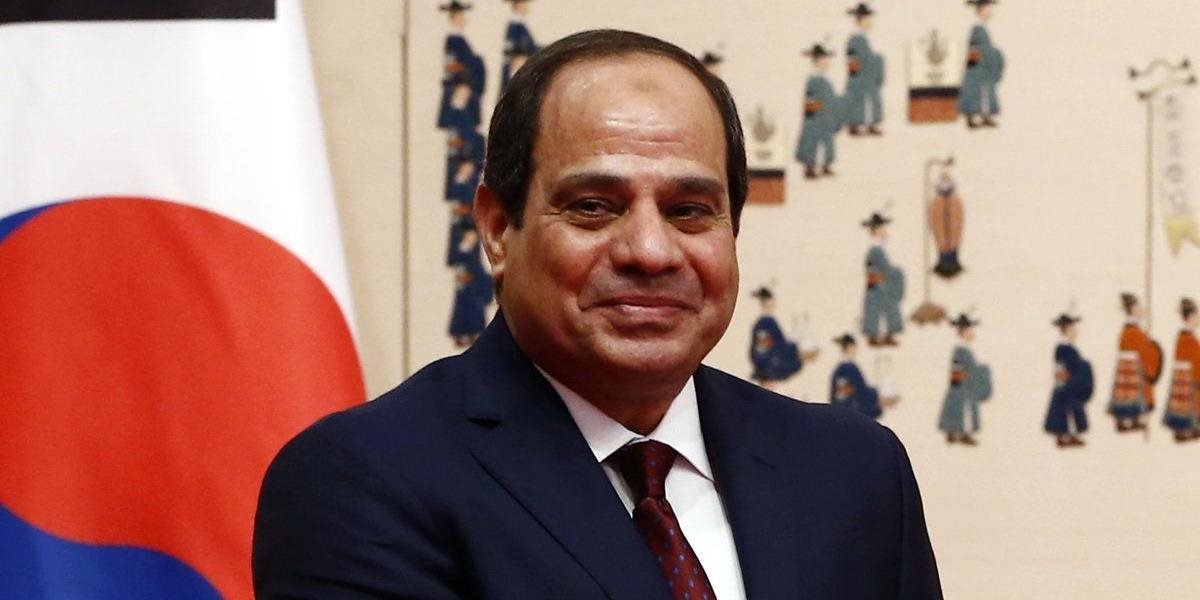 Egyptský prezident Sísí ratifikoval zákon obmedzujúci činnosť mimovládnych skupín