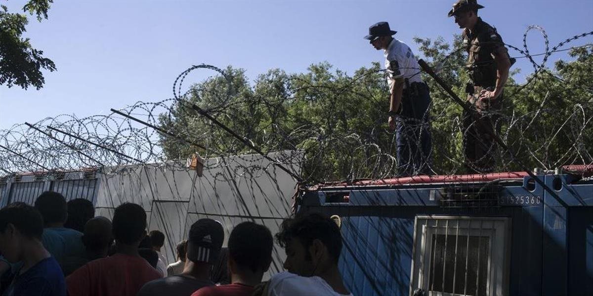 Cez maďarské hranice sa chce dostať  80-tisíc migrantov, väčšina nie je zo Sýrie