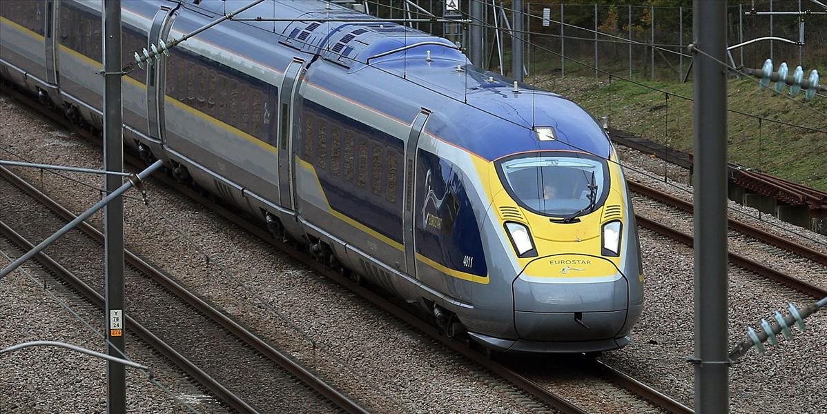 Opití Briti na štyri hodiny zablokovali vlak Eurostar na linke Paríž-Londýn
