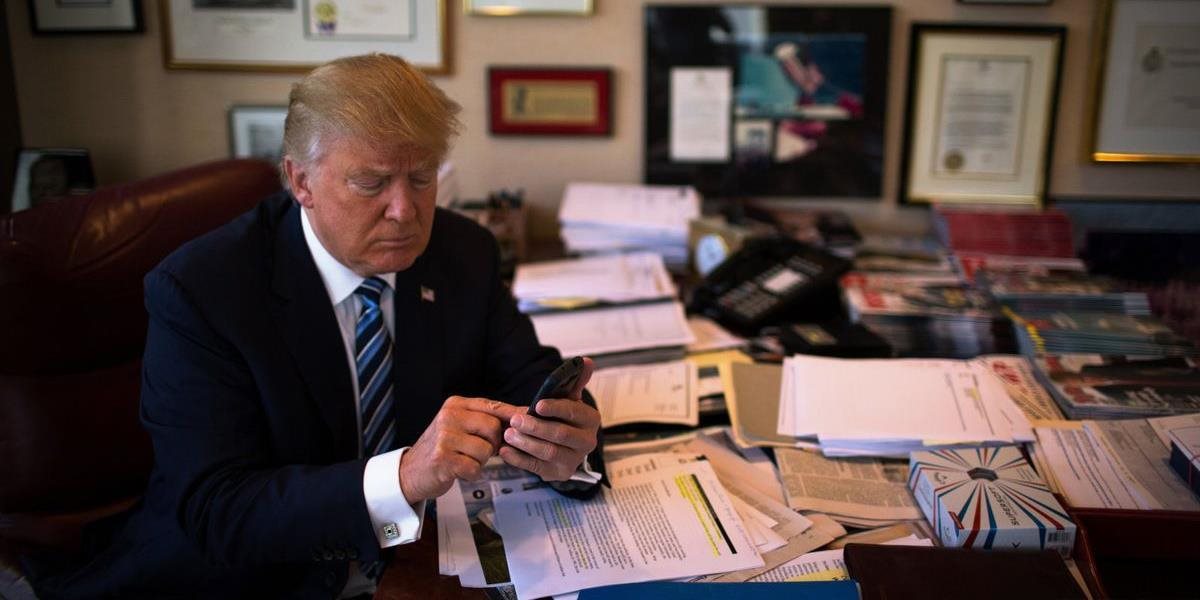 Trump rozdáva svoje telefónne číslo svetovým lídrom - chce, aby mu volali priamo