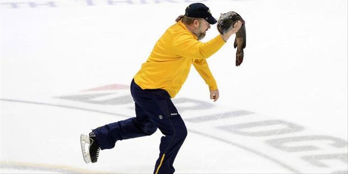 NHL: Finálový duel v Pittsburghu museli kuriózne prerušiť!