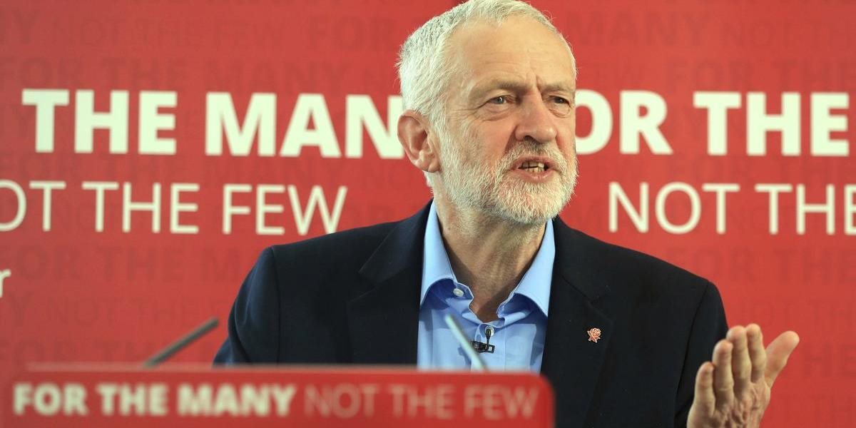 Šéf Labouristickej strany Corbyn sa rozhodol zúčastniť na televíznej debate aj bez Mayovej