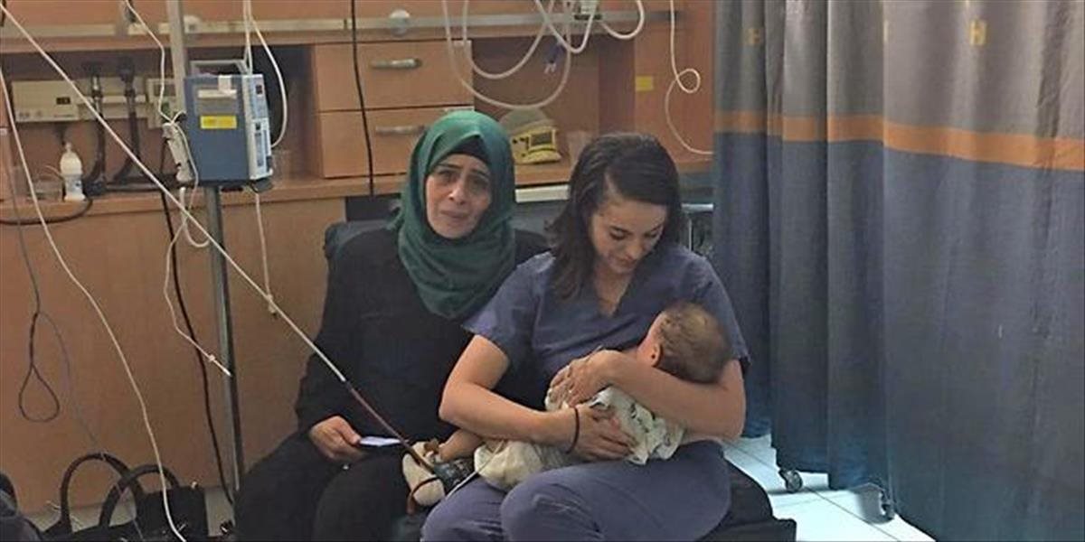 Židovská zdravotná sestra vyvolala rozruch dojčením palestínskeho bábätka