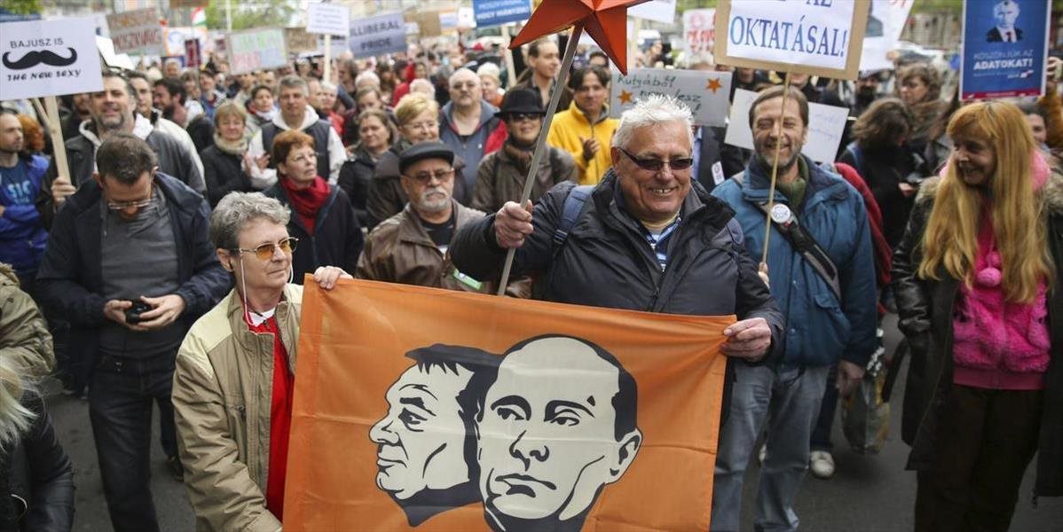 Maďari demonštrujú proti Trumpovi, odmietajú jeho zámer odstúpiť od klimatickej dohody