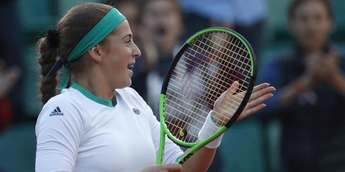 Roland Garros: Bacsinszká a Ostapenková si v deň narodenín zahrajú o finále
