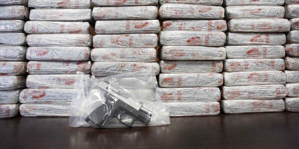 Turecká polícia zhabala viac ako tonu heroínu za 50 miliónov eur