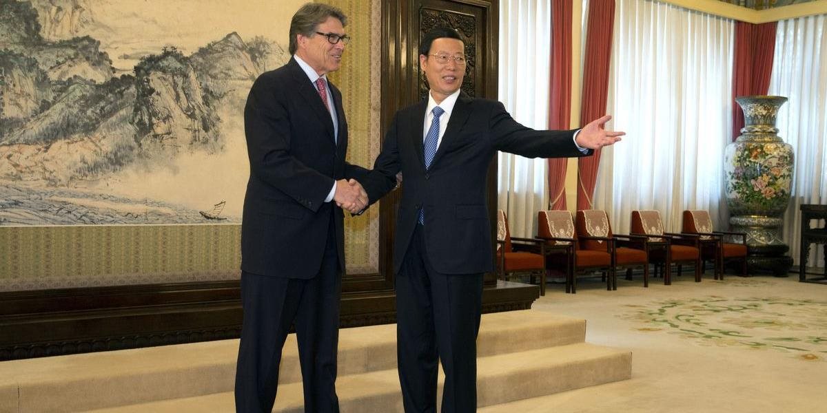 Perry: USA chcú s Čínou spolupracovať v oblasti čistej energie