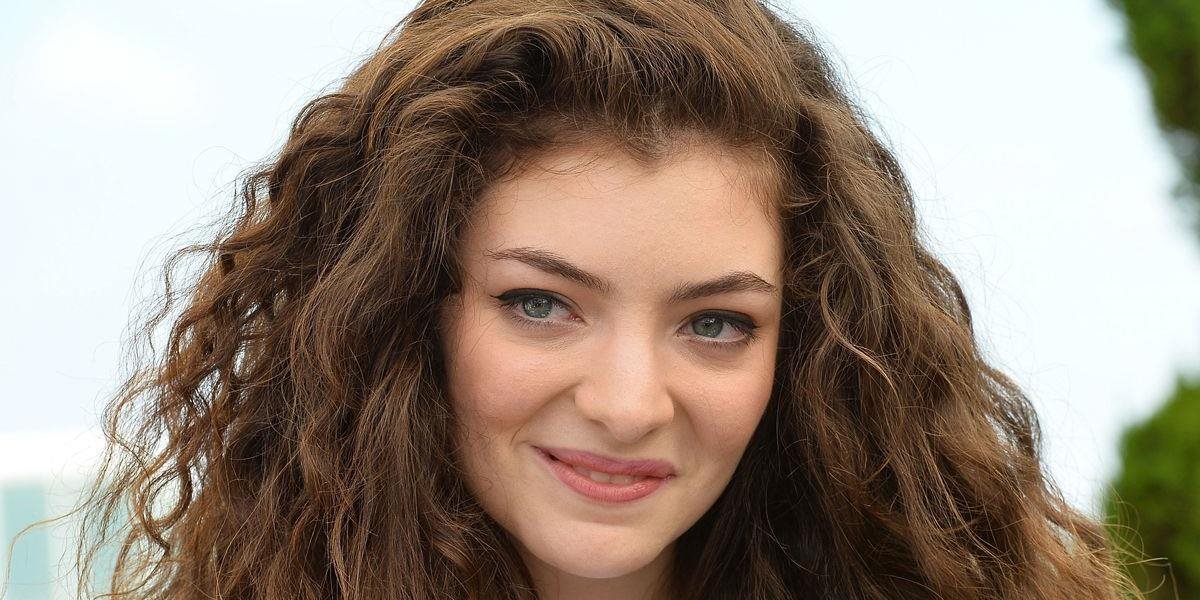 Speváčka Lorde zverejnila skladbu Sober
