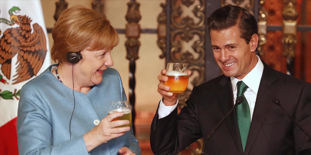 Merkelová s mexickým prezidentom o obchode i vraždách novinárov
