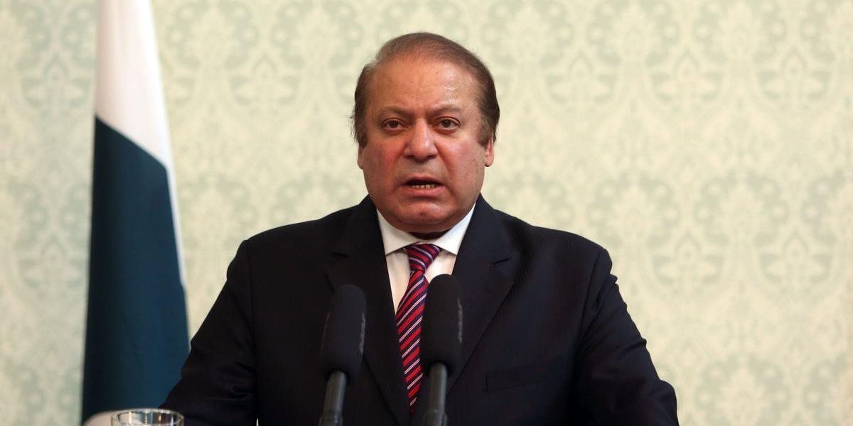 Pakistanský premiér obvinený z majetkových transferov bude vypovedať pred komisiou najvyššieho súdu