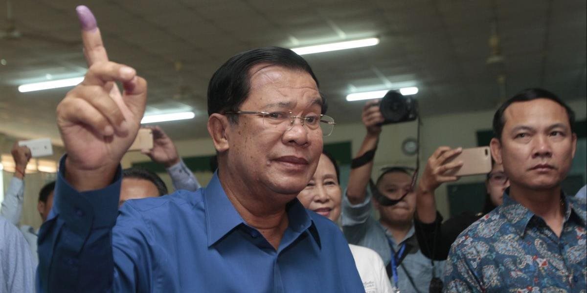 Kambodžský premiér zrušil zákaz vstupu do vlasti svojmu dlhoročnému oponentovi