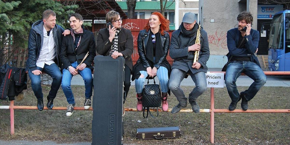 Kapela Milo Kráľ Band zverejnili klip ku skladbe Politická