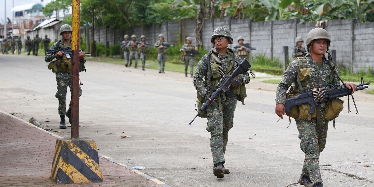 Rebeli na Filipínach zaútočili na dedinu: Podľa armády chcú odpútať pozornosť