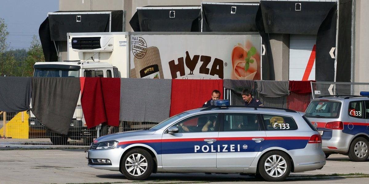 Dnes sa začal proces v kauze udusenia 71 migrantov v chladiarenskom aute na slovenskej hranici