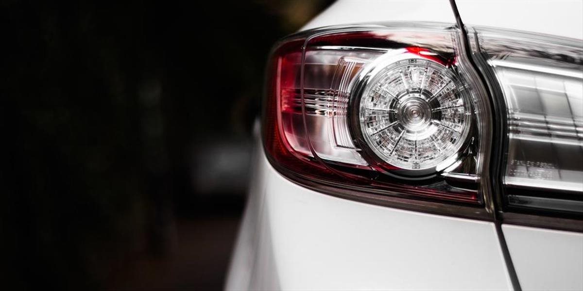Európska komisia zakročila proti kartelu výrobcov automobilových svetiel