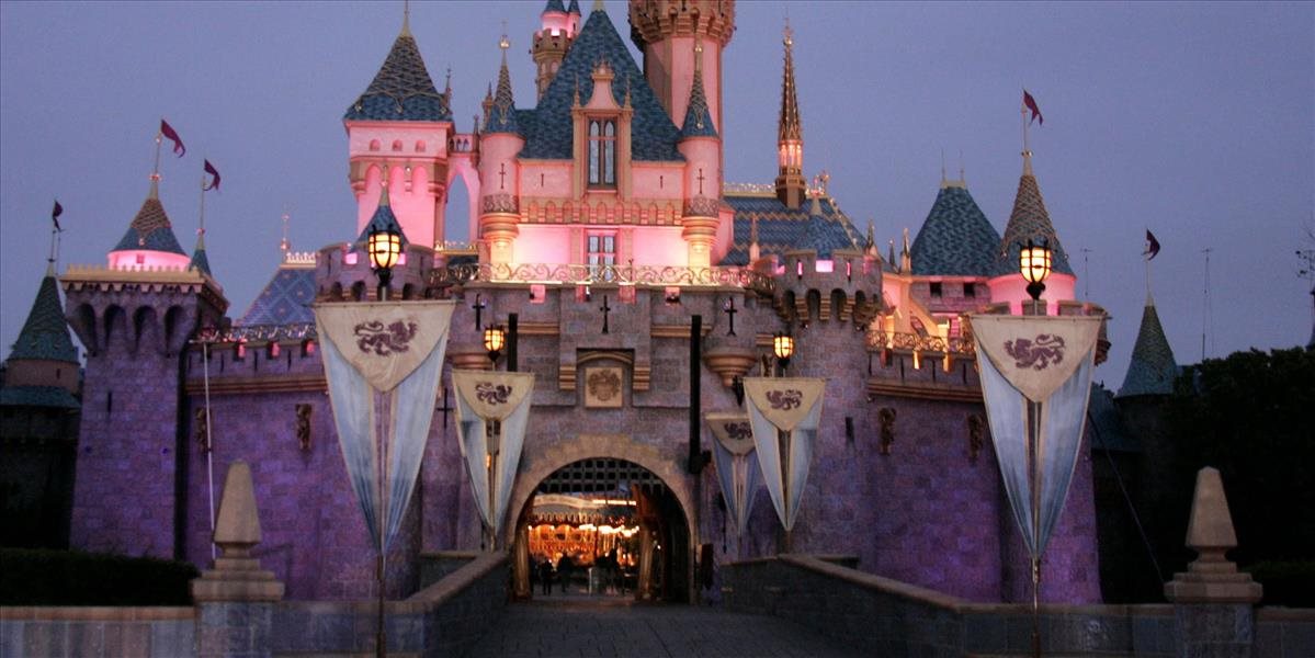 Američan nedokáže žiť bez Disneylandu: Navštívil ho 2000 dní po sebe