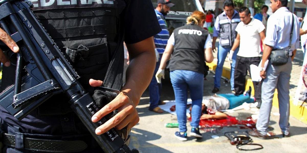 Pri stretoch s ozbrojencami v mexickom štáte Veracruz prišlo o život najmenej deväť ľudí, vrátane štyroch detí
