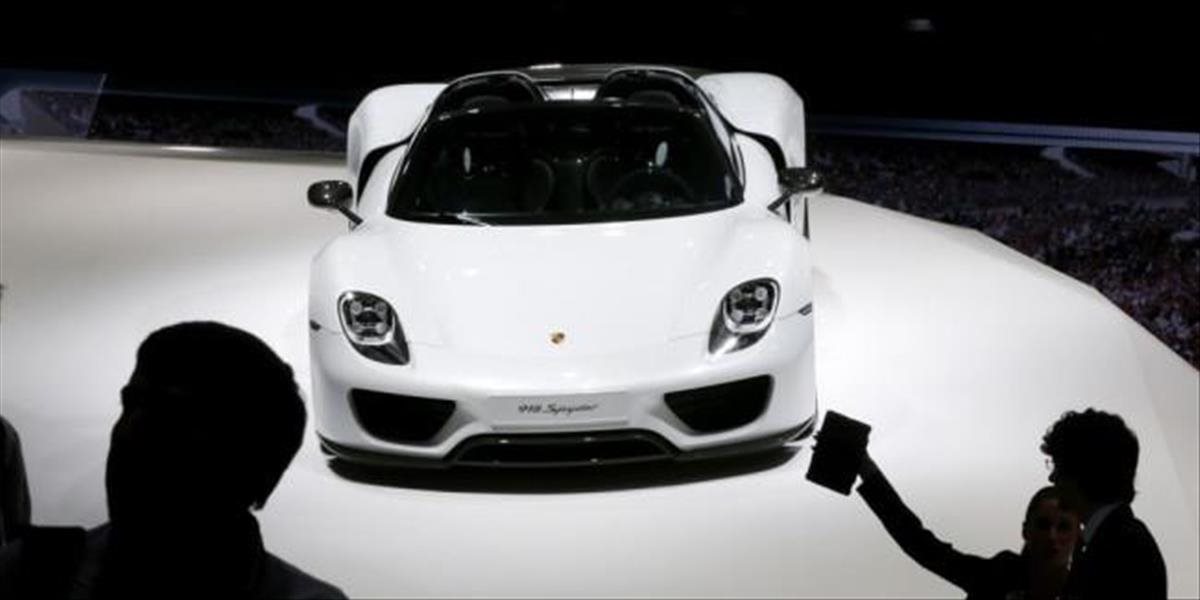 Stuttgartská prokuratúra preveruje zamestnancov firiem Porsche a Bosch