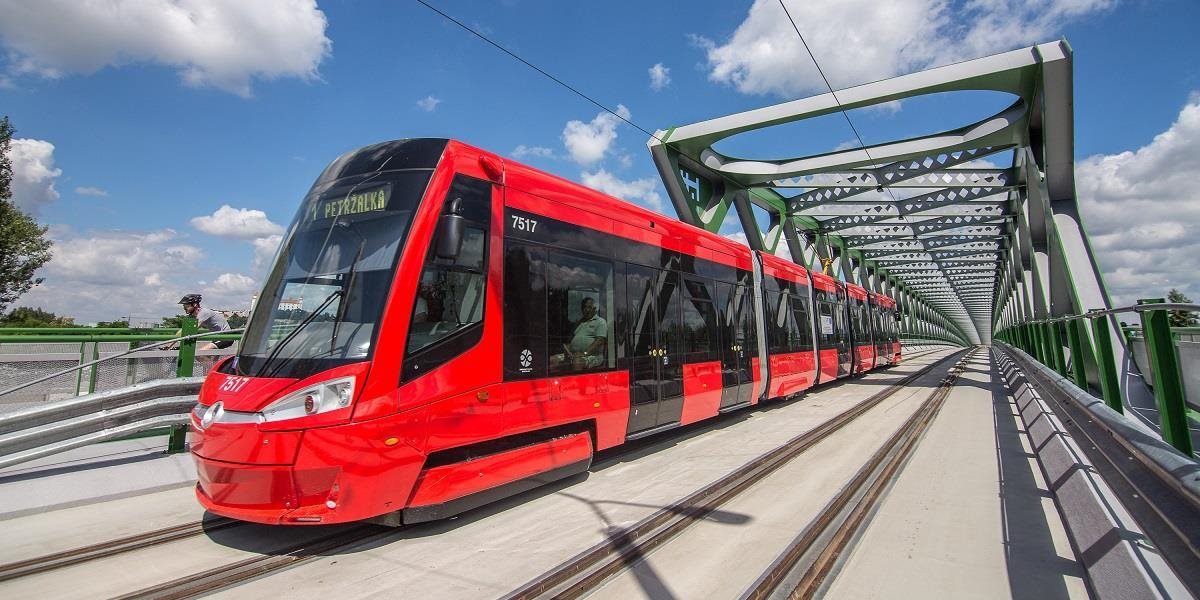 Dopravný podnik Bratislava plánuje nákup 12 až 15 nových električiek
