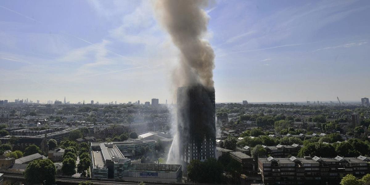 Bezpečnostné štandardy nesplnilo vyše stoosemdesiat výškových budov v Londýne, pravdepodobne ich bude oveľa viac