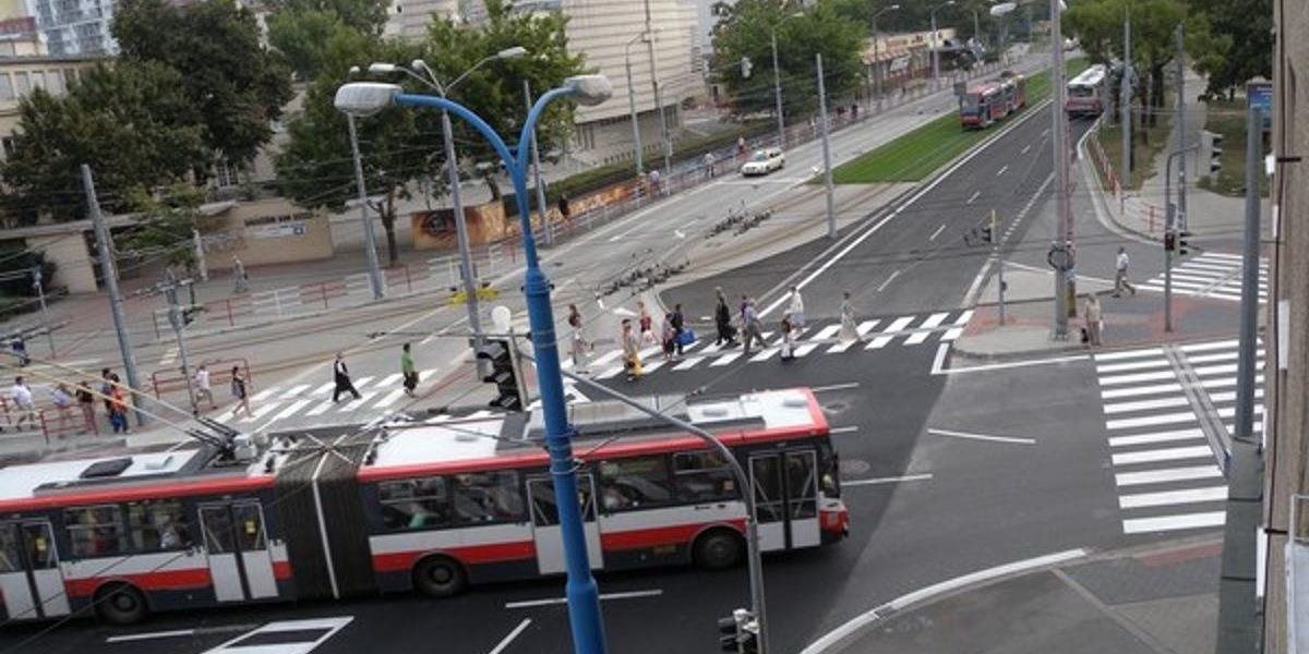 Vodiči pozor: V Bratislave nebude fungovať zelená vlna, inovuje sa dopravný systém