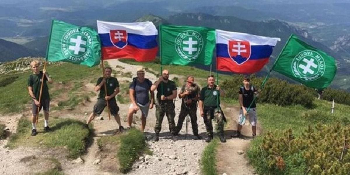 Kotlebovci si chceli uctiť slovenských národovcov, vyšli na zlý vrch