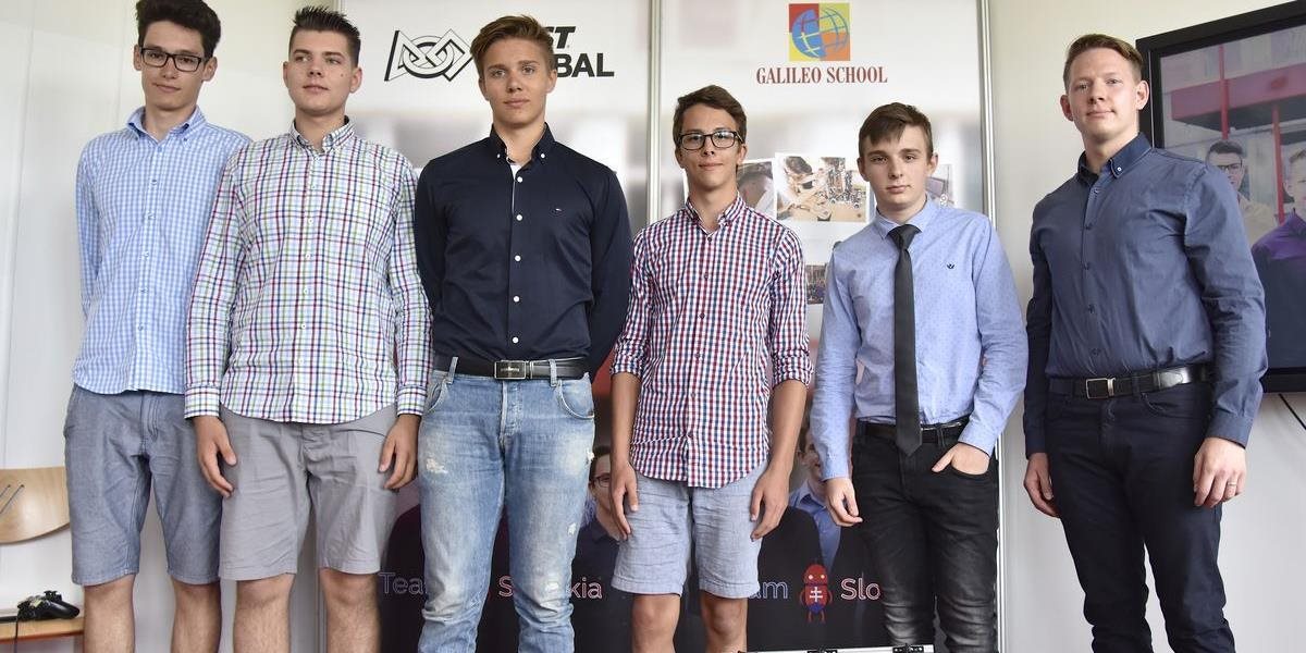 FOTO Na robotickej prvej medzinárodnej olympiáde budú Slovensko zastupovať žiaci z Galileo School