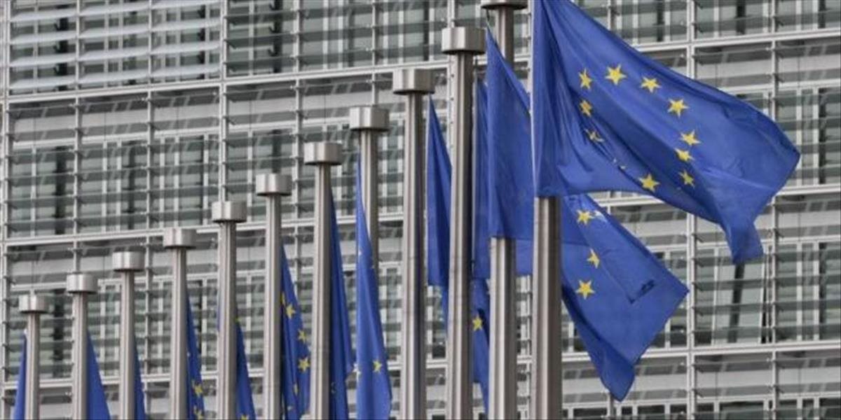 Eurokomisia očakáva, že Slovinci a Chorváti budú rešpektovať verdikt z Haagu
