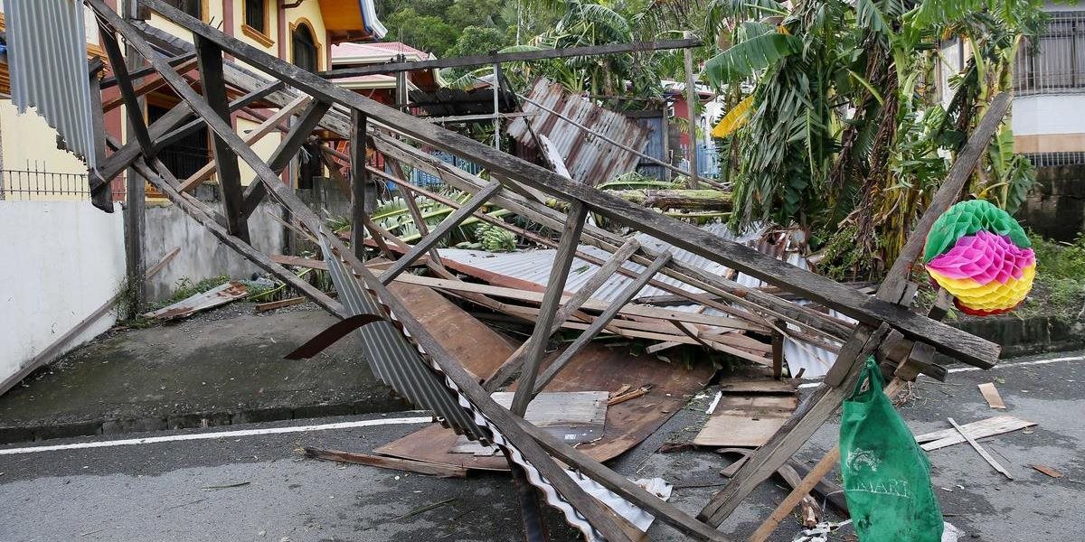 Stredné Filipíny zasiahlo silné zemetrasenie, vyžiadalo si viac ako desať zranených