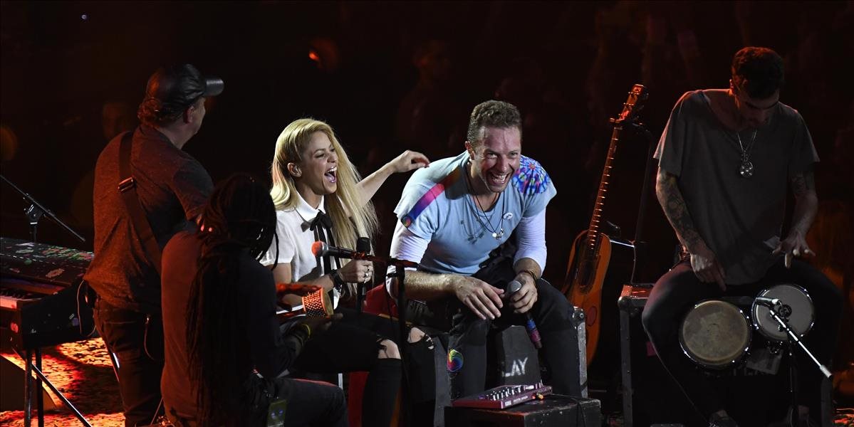 VIDEO Coldplay si zahrali spolu so Shakirou