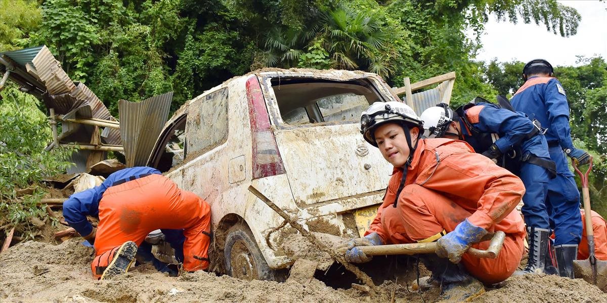 Najmenej 18 mŕtvych po piatich dňoch dažďov na ostrove Kjúšu