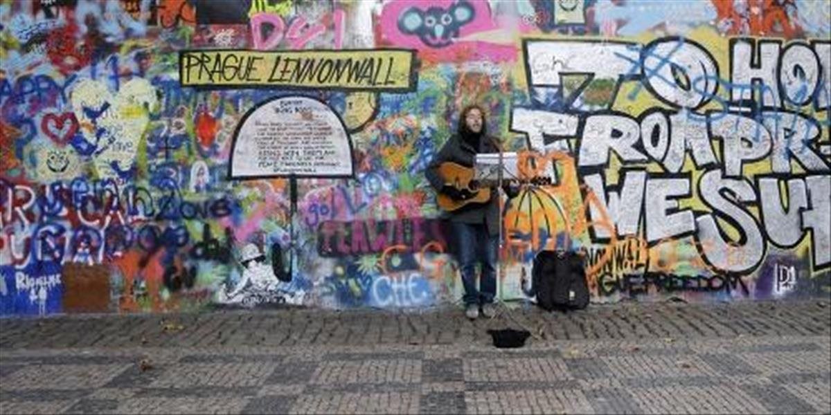 VIDEO Pamätníky Johna Lennona sú po celom svete