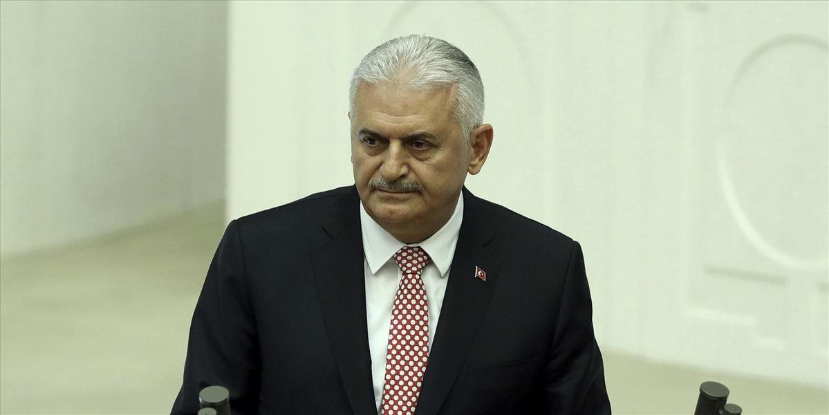 Turecký premiér vyzval na zmiernenie napätia vo vzťahoch s Nemeckom