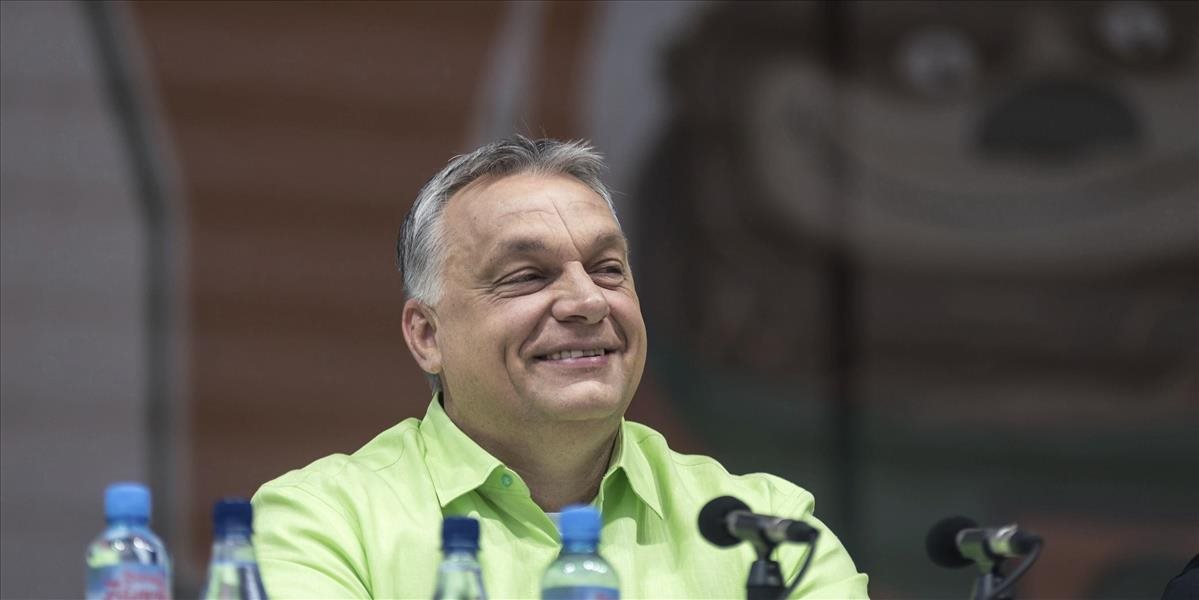 FInancial Times: Orbán bráni Poľsko: Prehlbuje rozkol medzi východom a západom