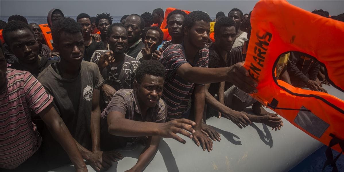 Európska únia predĺžila svoj mandát  na zachraňovanie migrantov v Stredozemnom mori