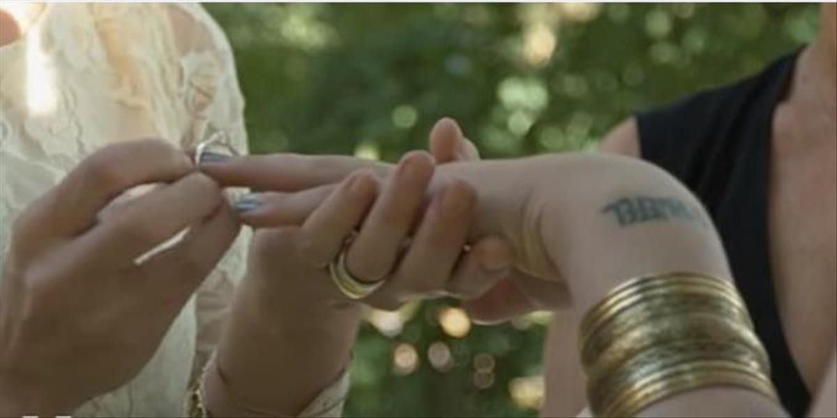 VIDEO Súperky z OH 1992 v džude sa zosobášili, vymenili si prstene aj medaily