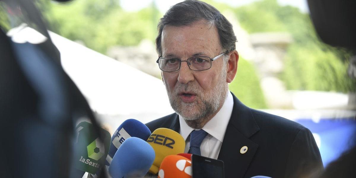 Španielsky premiér vypovedal na súde, o korupcii vo svojej strane údajne nevedel