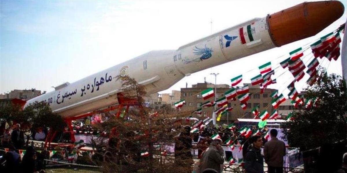 VIDEO Irán vyslal raketu Simorgh do vesmíru