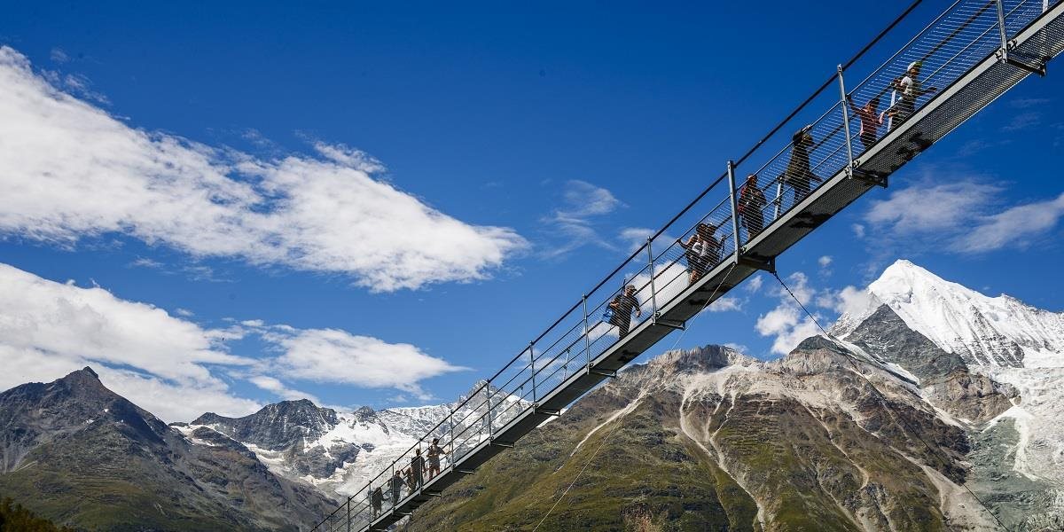 Sprístupnili najdlhší visutý most pre peších na svete