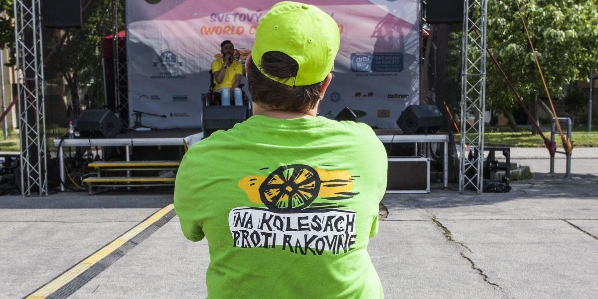 Kampaň Na kolesách proti rakovine vyvrcholí pod Smolenickým zámkom koncertom