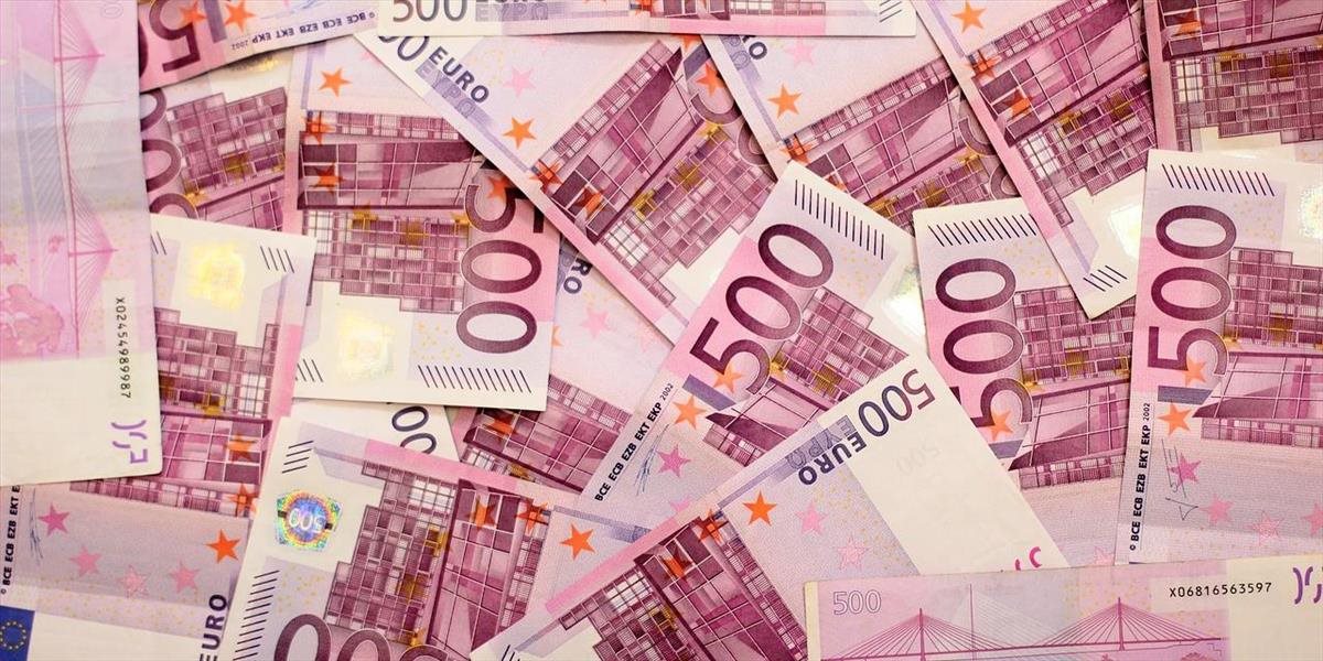 Brigádnik v Štrbe našiel batoh plný peňazí, získa odmenu vo výške 30-tisíc eur