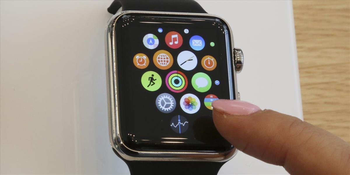 Nová generácia hodiniek od Apple zrejme bude mať pripojenie na internet