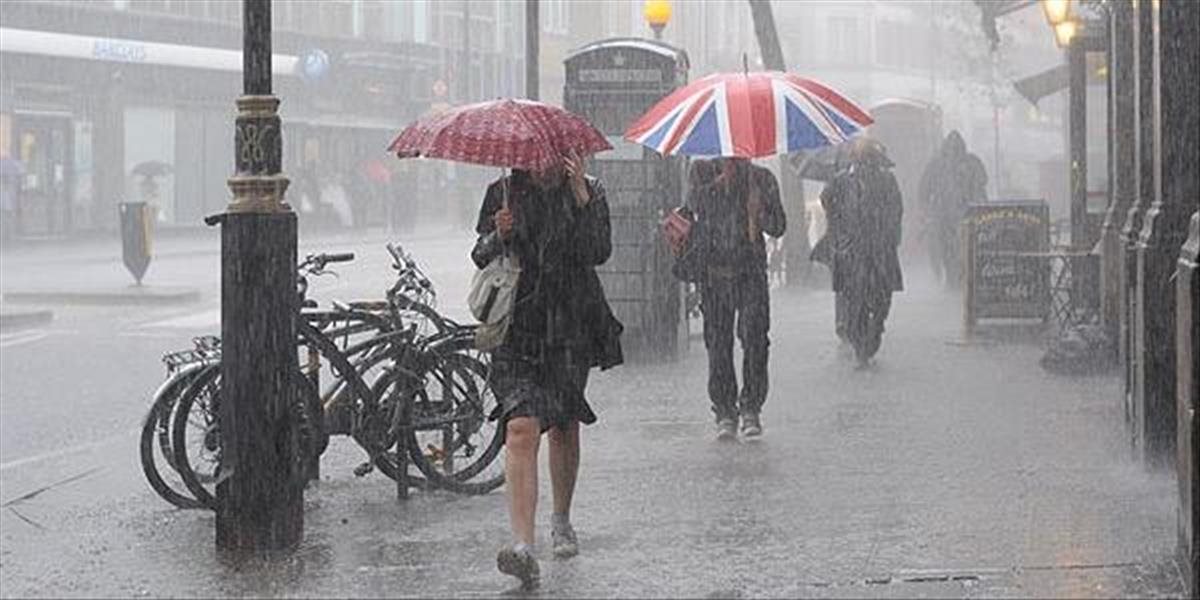 SHMÚ varuje pred intenzívnym dažďom na strednom Slovensku